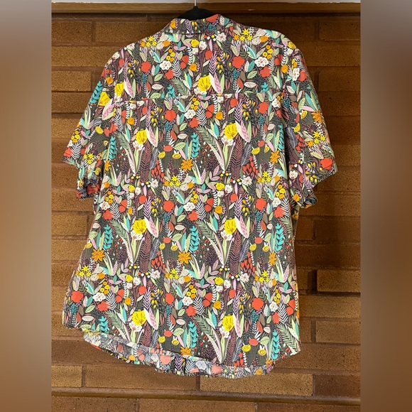 Wildfang Essential Button Up Multicolor Floral - Picture 4 of 8